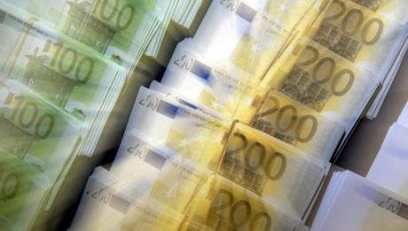 Les
risques auxquels s’exposent les banques lorsqu’elles ne traitent pas les
vulnérabilités de logiciel Les
risques auxquels s’exposent les banques lorsqu’elles ne traitent pas les
vulnérabilités de logiciel