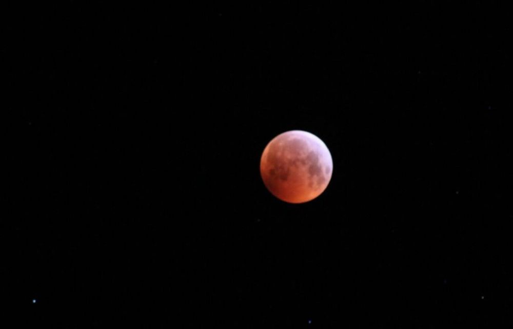 L’éclipse
de Lune du 21 janvier 2019 : les photos du monde entier L’éclipse
de Lune du 21 janvier 2019 : les photos du monde entier