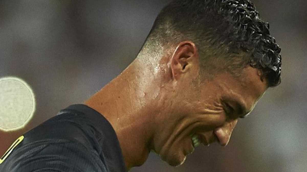 Ronaldo : après la perte de son fils, il poste une image qui bouleverse la Toile