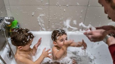 Découvrez enfin à quelle fréquence il est conseillé de laver les cheveux de vos enfants
