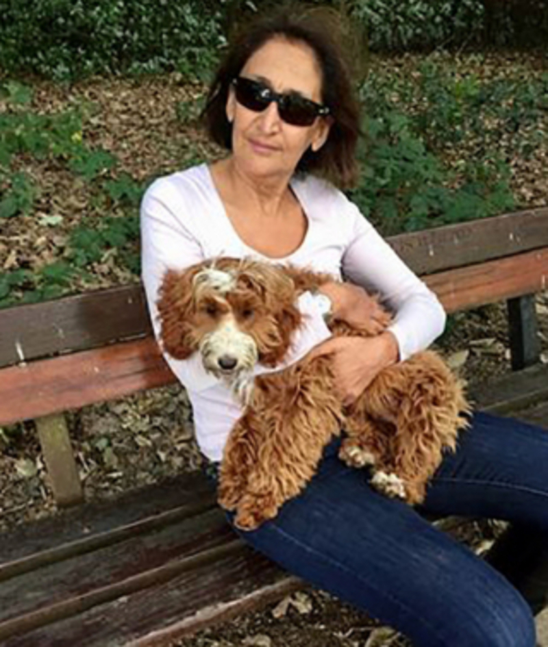 Une femme a gagné sa bataille contre le cancer grâce au soutien de sa fidèle chienne !