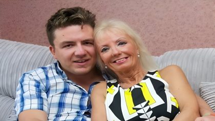 À 55 ans, je n'aurais jamais imaginé que rencontrer un jeune de 20 ans changerait ma vie