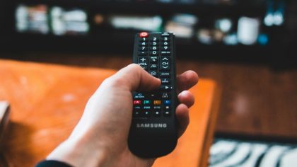 Les plus grosses erreurs de la télévision en direct : 5 catastrophes inoubliables à l'antenne