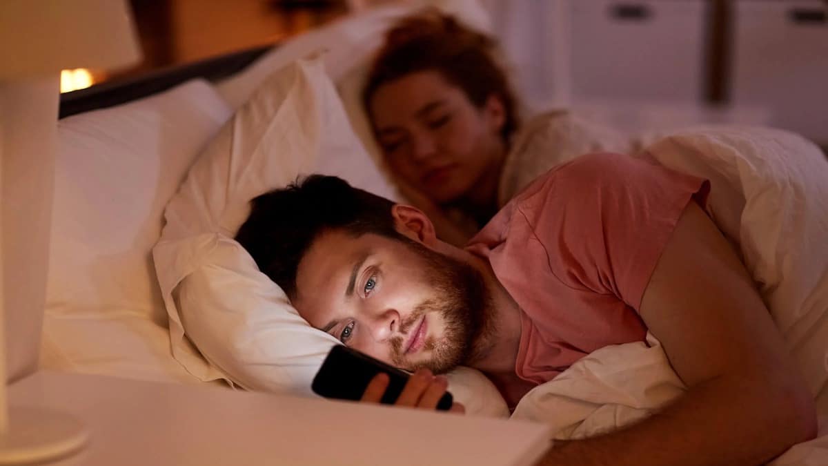 3 choses que les hommes font avant de tromper leur partenaire