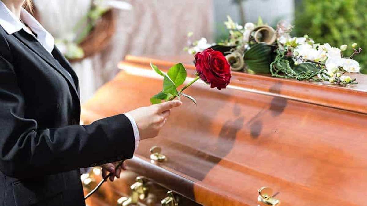 4 signes astrologiques qui seront plongés dans la douleur après la perte d'un proche dans les prochains jours