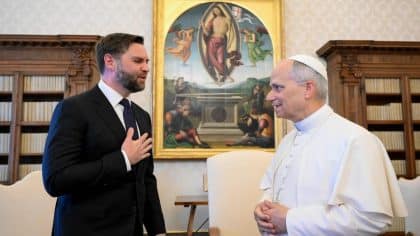 Le pape Léon XIV discute des négociations dans les zones de conflit avec le vice-président américain