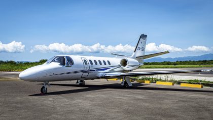 Californie : "plusieurs morts" après le crash d'un petit avion dans un secteur résidentiel et militaire