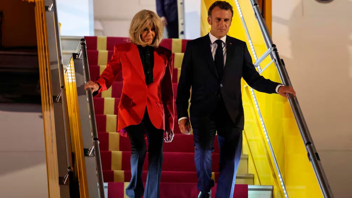 Emmanuel Macron giflé par Brigitte Macron : un incident ou un simple conflit ?