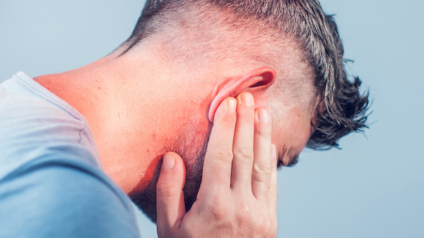 Pourquoi les oreilles deviennent-elles rouges et chaudes ?