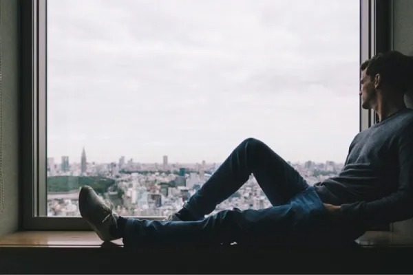 Que signifie penser beaucoup à une personne ?