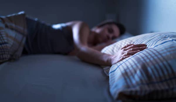 Que signifie rêver de personnes décédées et les voir vivantes dans les rêves ?