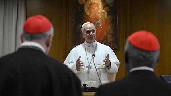 Scandale au Vatican : les secrets enfouis du pape Léon XIV
