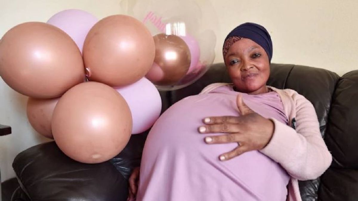 Une femme a donné naissance à dix bébés en un seul accouchement, établissant ainsi un record du monde