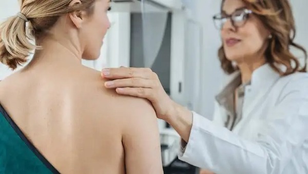 15 signes précoces de croissance du cancer dans le corps