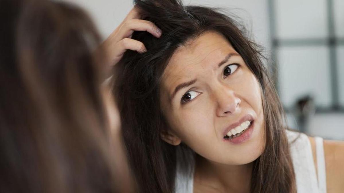10 raisons pour lesquelles votre cuir chevelu vous démange et comment les soulager