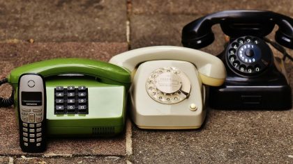 La fin du téléphone fixe : découvrez la date de coupure de votre ligne