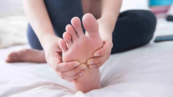 La relation entre les pieds et le cœur : signes pouvant indiquer un éventuel problème
