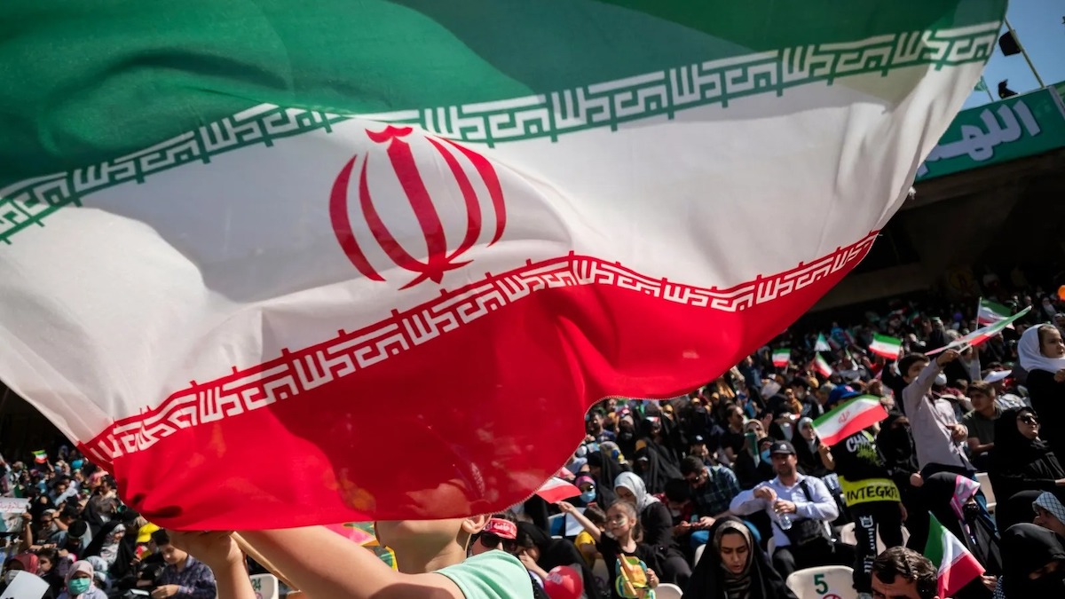 Le parlement iranien recommande la fermeture du détroit d'Ormuz en attendant la décision de Khamenei