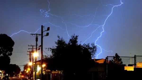 Orages : une dizaine de départements en alerte pour ce week-end
