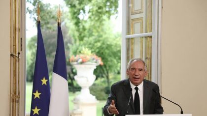Retraites : le PS déclare que François Bayrou « ne freine en rien notre volonté de le censurer »