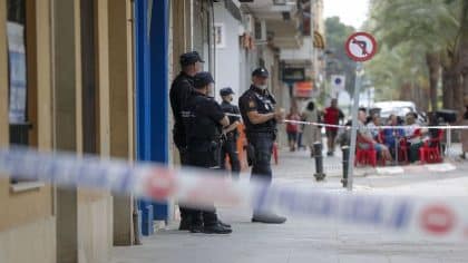 Un homme tue sa femme et son fils de 3 ans à Algemesí