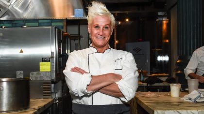 Anne Burrell, célèbre chef cuisinier de télévision, décède à 55 ans