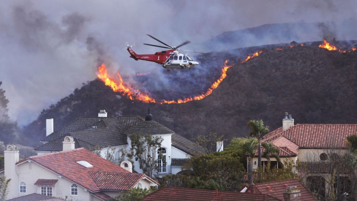 Incendies de Los Angeles : un nouveau corps retrouvé, le bilan s’alourdit
