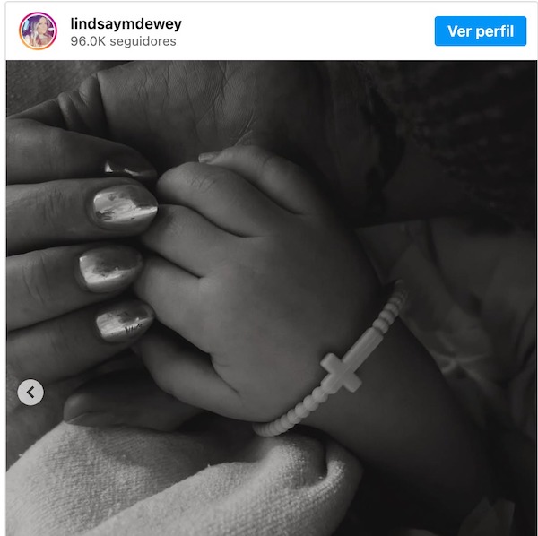 Le bébé d'une influenceuse renommée est décédé après un tragique accident à la maison