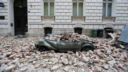 Un tremblement de terre préliminaire de magnitude 7,4 dans l'est de la Russie a déclenché une alerte au tsunami