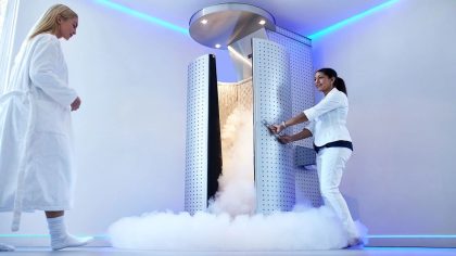 Une femme décède et une autre est hospitalisée après une séance de cryothérapie dans une salle de sport parisienne