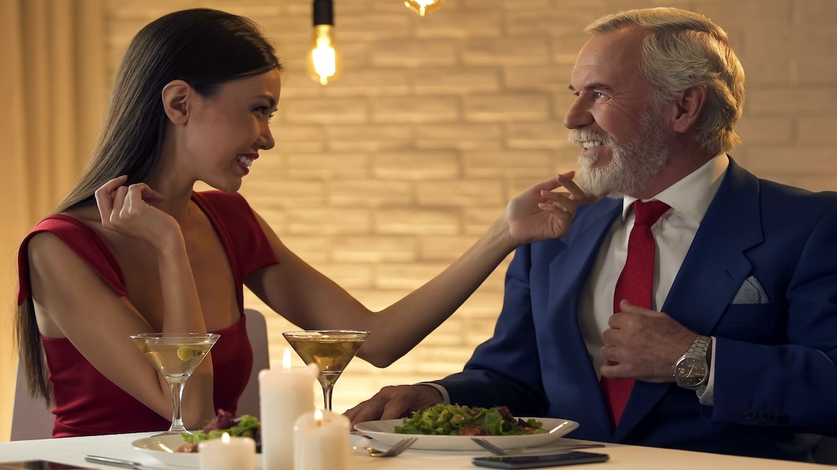 3 raisons pour lesquelles les femmes tombent amoureuses des hommes plus âgés