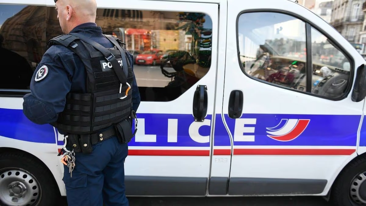 Découverte choquante : une mère et ses deux enfants retrouvés morts dans leur appartement près de Lyon