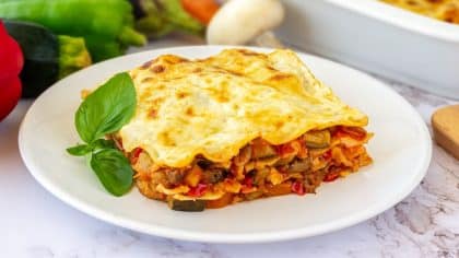 Épatez tout le monde avec ces lasagnes aux légumes faciles, saines, délicieuses et rapides à préparer.