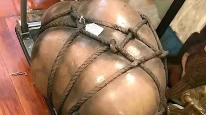 « J'ai trouvé cet objet chez un antiquaire il y a 5 ans. Il y est toujours. Qu'est-ce que c'est ? »