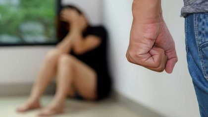 Neuf femmes tuées par leur compagnon en juillet : un mois noir pour les victimes de violences conjugales