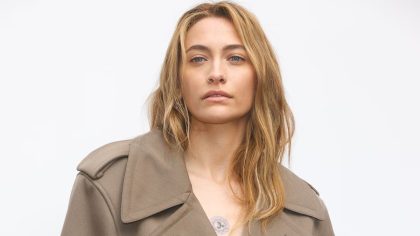 Paris Jackson réapparaît en public après avoir annoncé la fin de ses fiançailles avec Justin Long