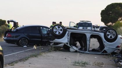 Un "tragique accident" : deux enfants d’une même famille, âgés de 3 et 4 ans, sont morts noyés, dans un parc à Orly (Val-de-Marne). Une enquête est ouverte pour déterminer les circonstances du drame